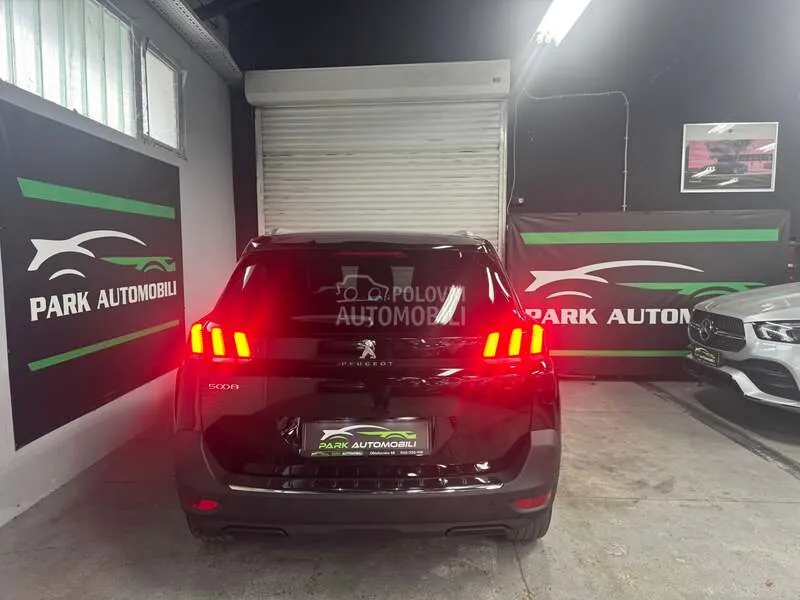 Peugeot 5008 2021 photo 5