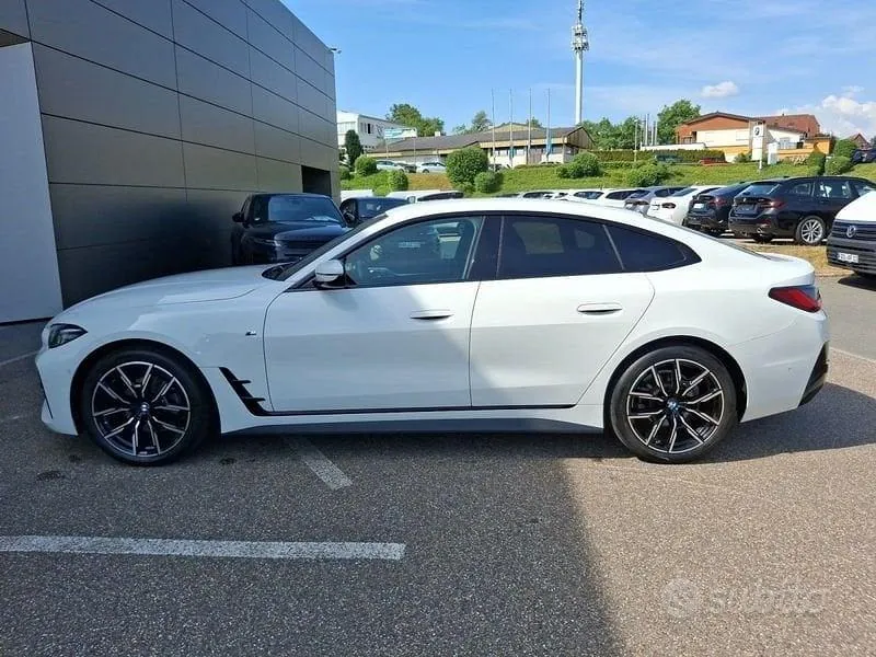 BMW 4 Series 2025 photo 3