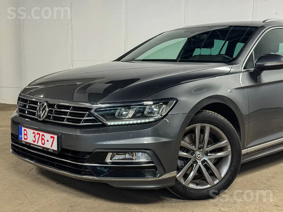 Volkswagen Passat B8 2017 photo 2