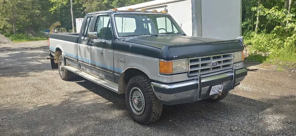 Ford F250 1988 photo 2