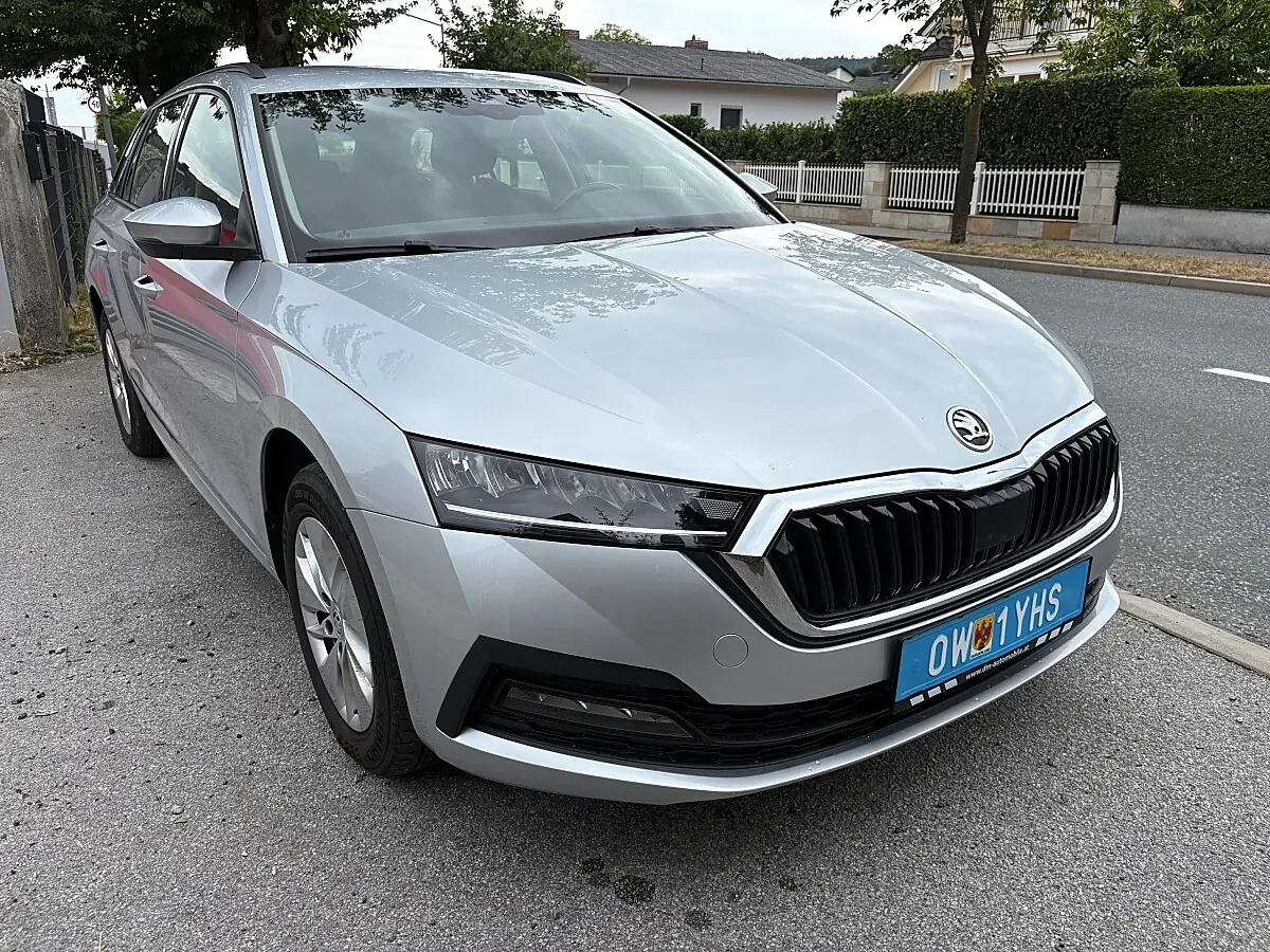 Skoda Octavia 2023 photo 3