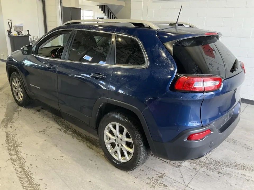 Jeep Cherokee 2018 photo 3