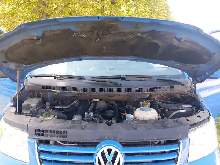Volkswagen Multivan 2005 photo 2