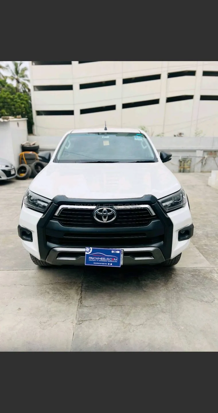 Toyota Hilux