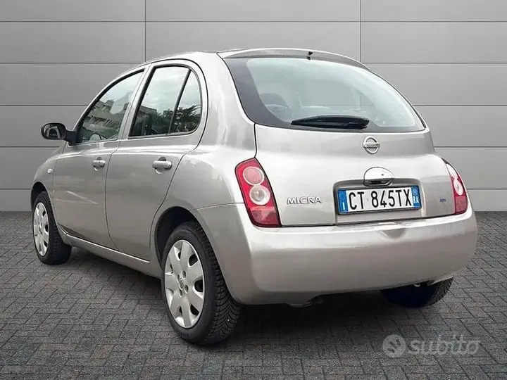Nissan Micra 2005 photo 5