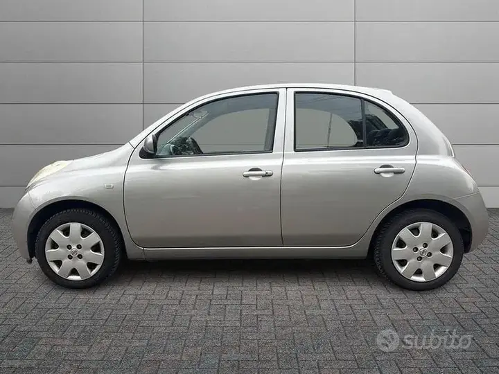Nissan Micra 2005 photo 3