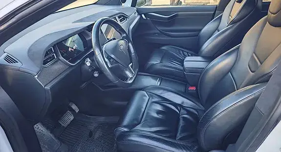 Tesla Model X 2017 photo 5