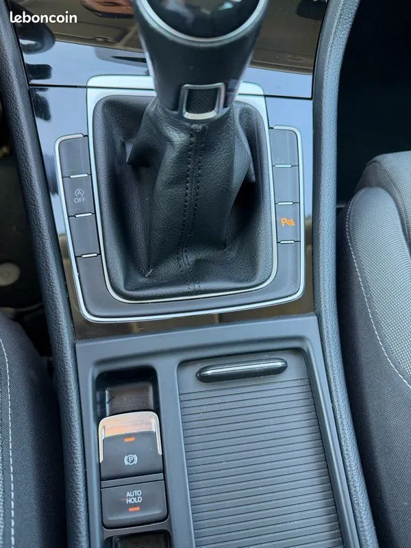 Volkswagen Golf 2018 photo 4
