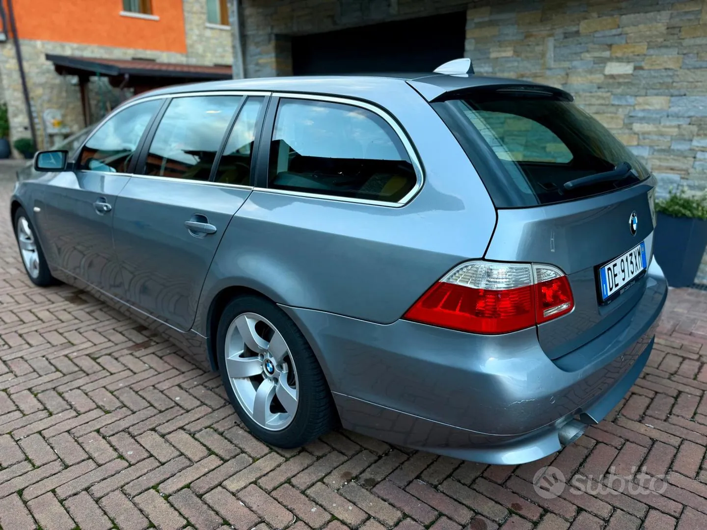 BMW 520D 2006 photo 2