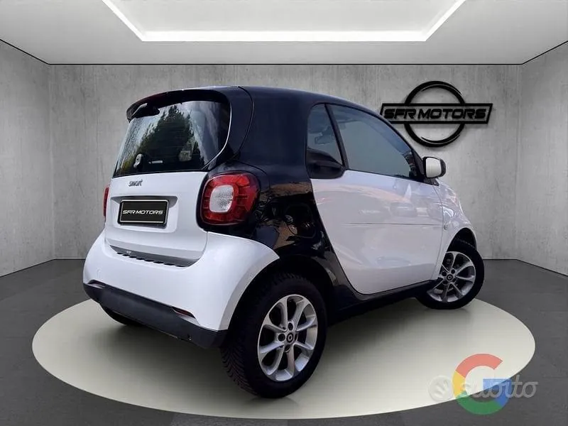 Smart Fortwo 2017 photo 4