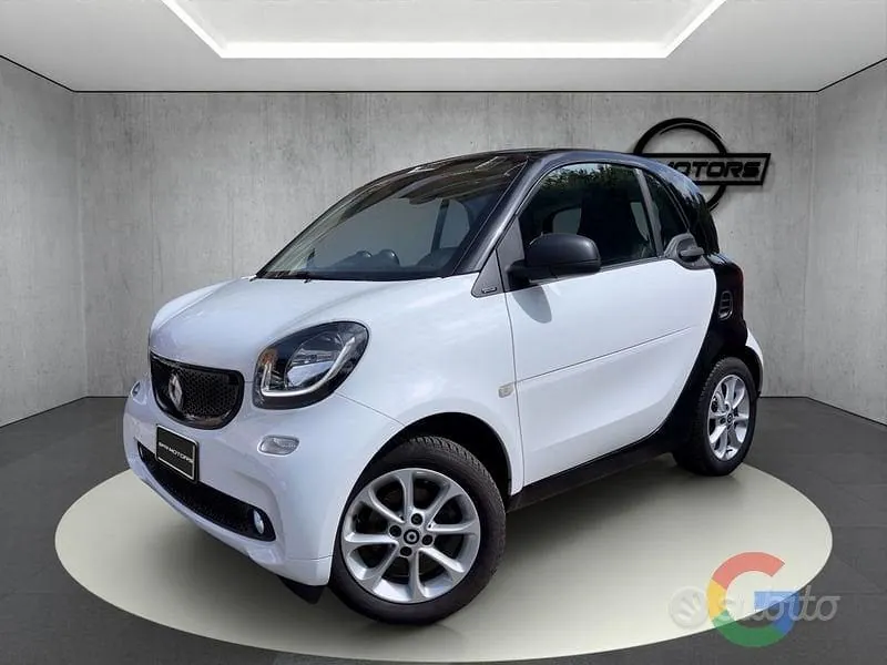Smart Fortwo 2017 photo 3