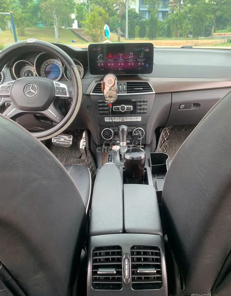 Mercedes-Benz C-Class 2014 photo 5