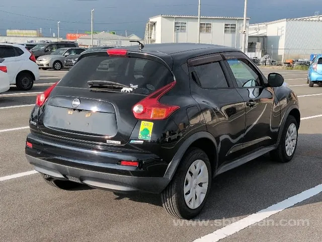 Nissan Juke 2011 photo 4