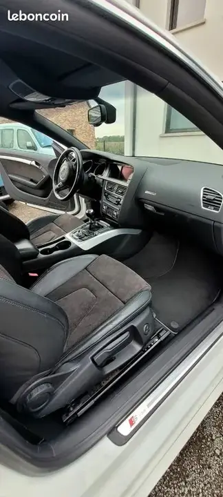 Audi A5 2012 photo 3