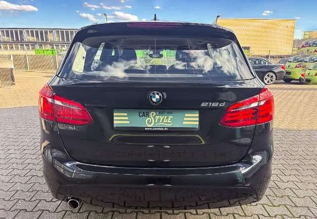 BMW 3 Series 2016 photo 5