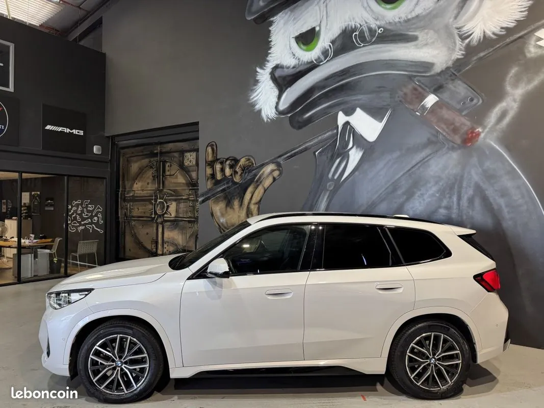 BMW X1 2023 photo 4