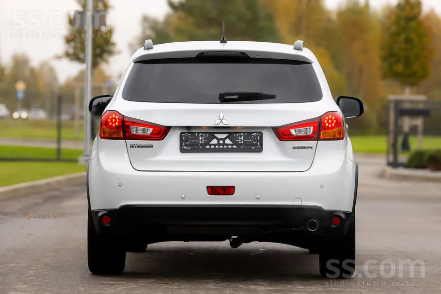 Mitsubishi Asx 2016 photo 5