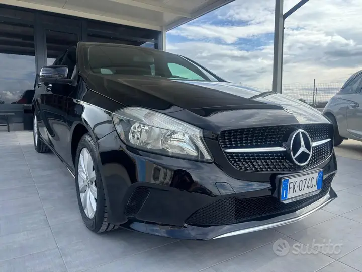Mercedes-Benz A 180
