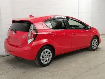 Toyota Aqua 2016 photo 3