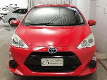 Toyota Aqua 2016 photo 5