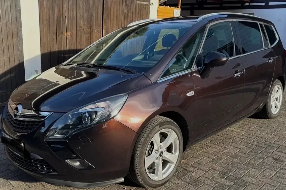 Opel Zafira Tourer