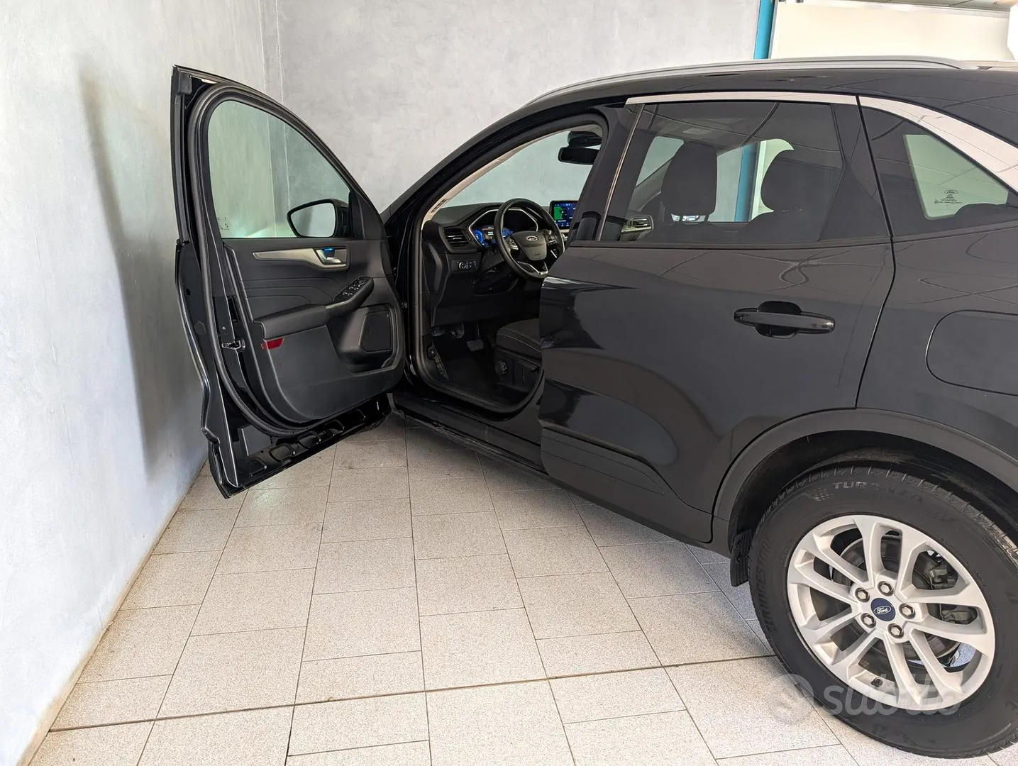 Ford Kuga 2024 photo 4
