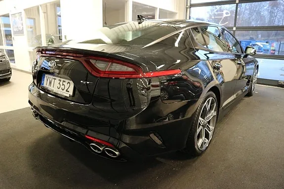 Kia Stinger 2018 photo 3