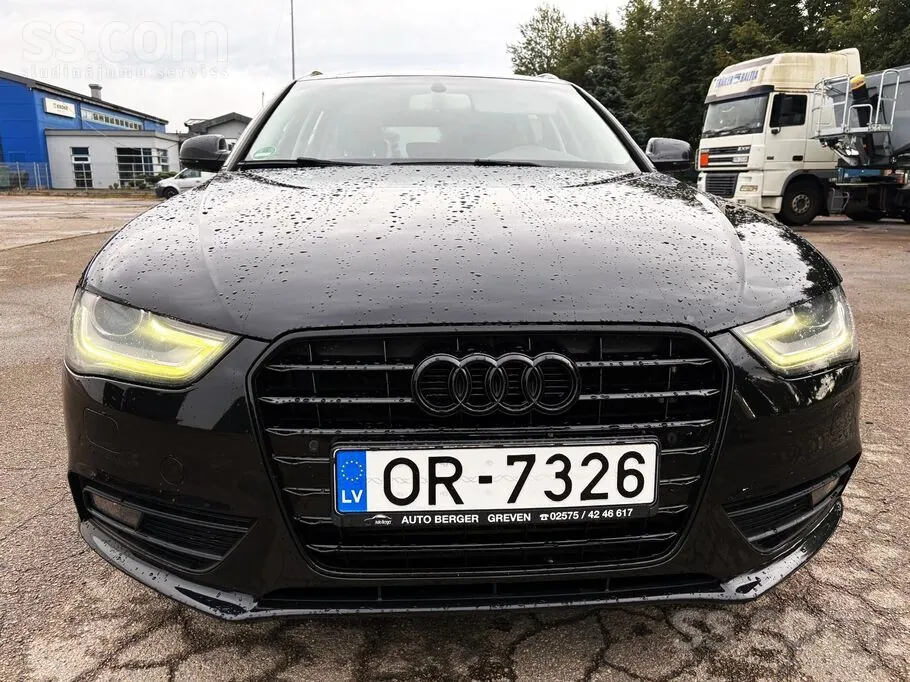 Audi A4 2012 photo 5