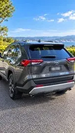 Toyota Rav4 2025 photo 3