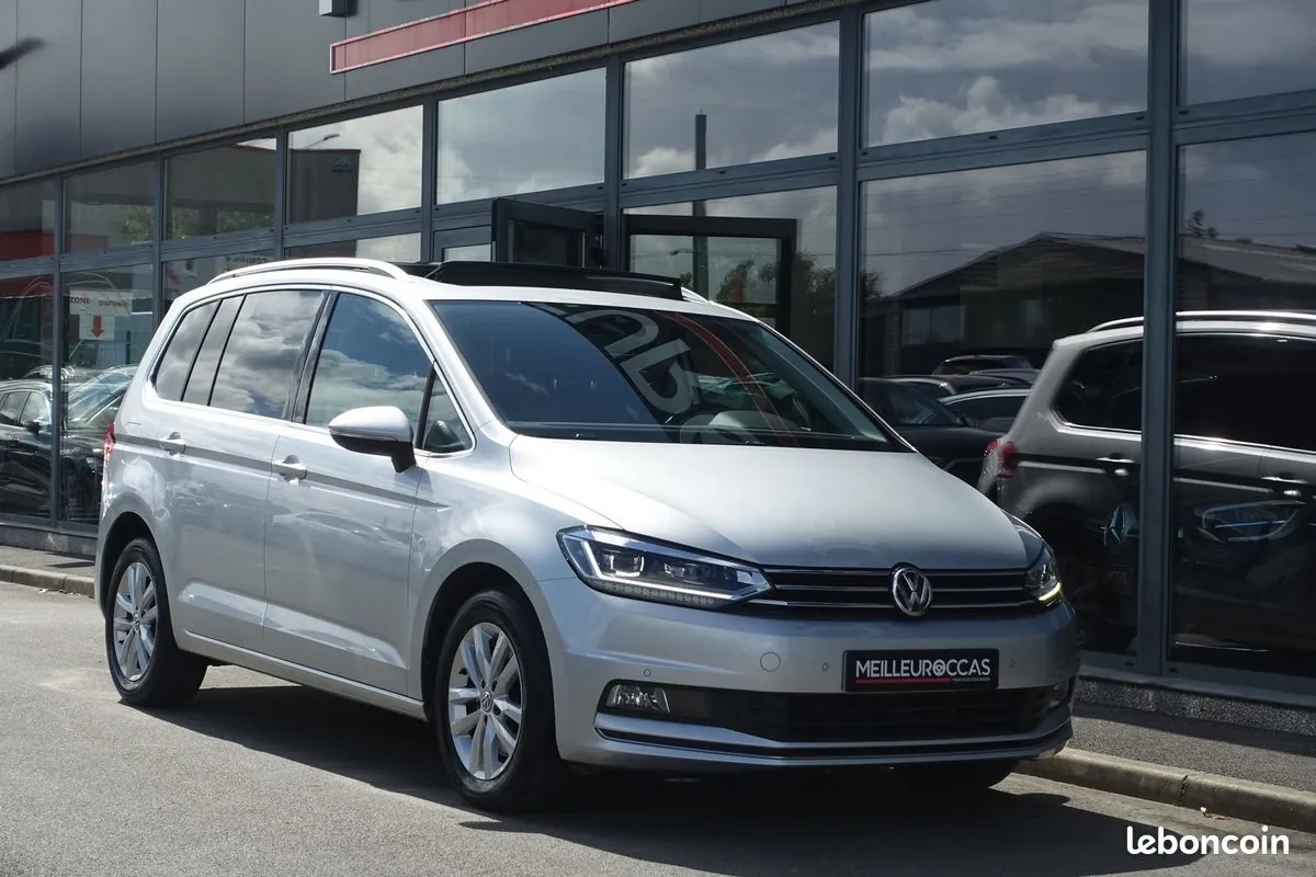 Volkswagen Touran 2019 photo 5