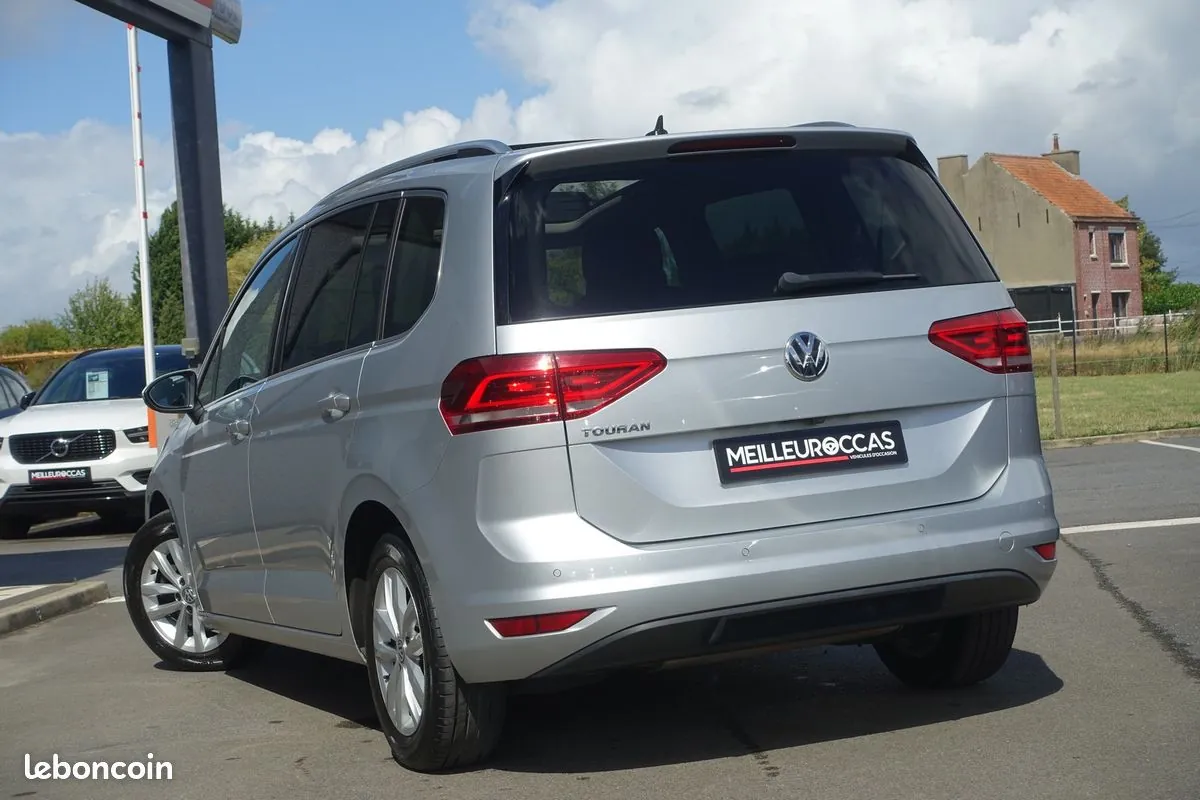 Volkswagen Touran 2019 photo 4