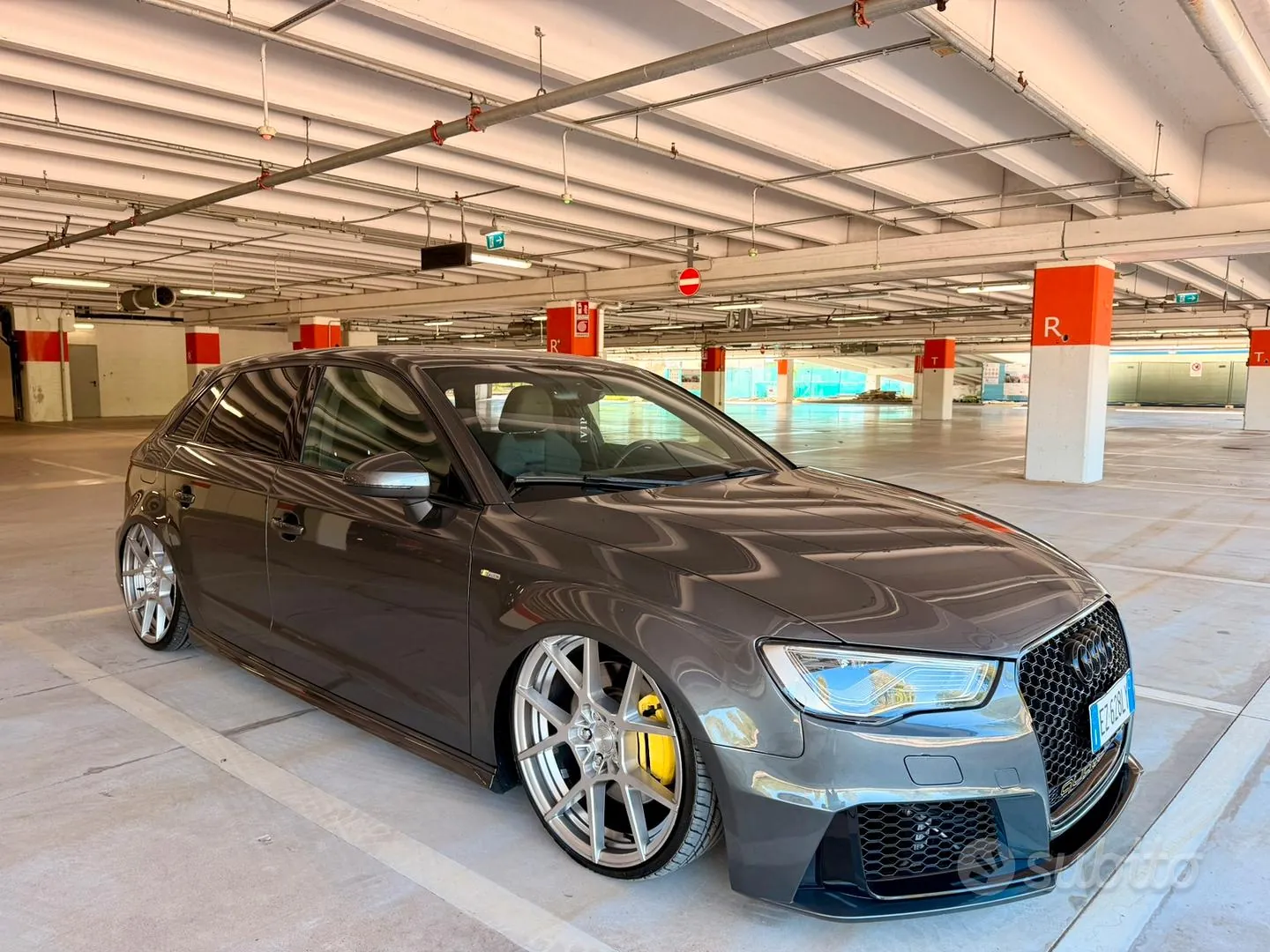 Audi A3 2015 photo 2
