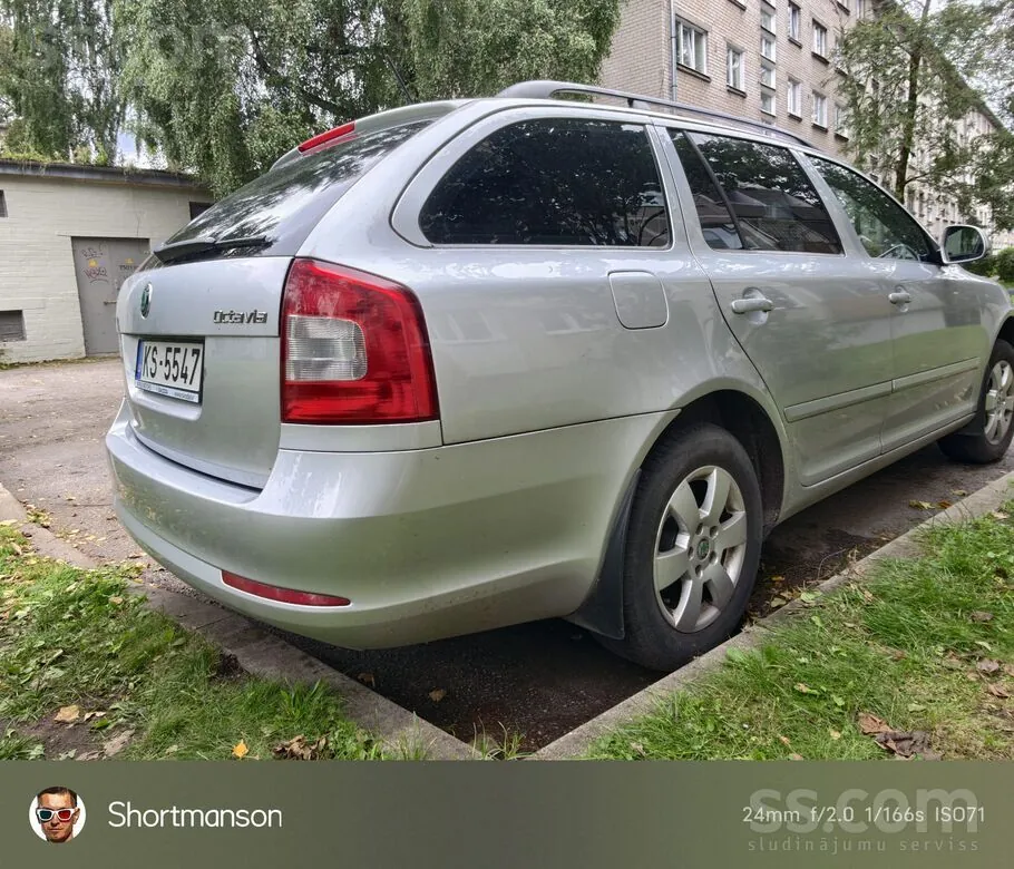 Skoda Octavia 2012 photo 3