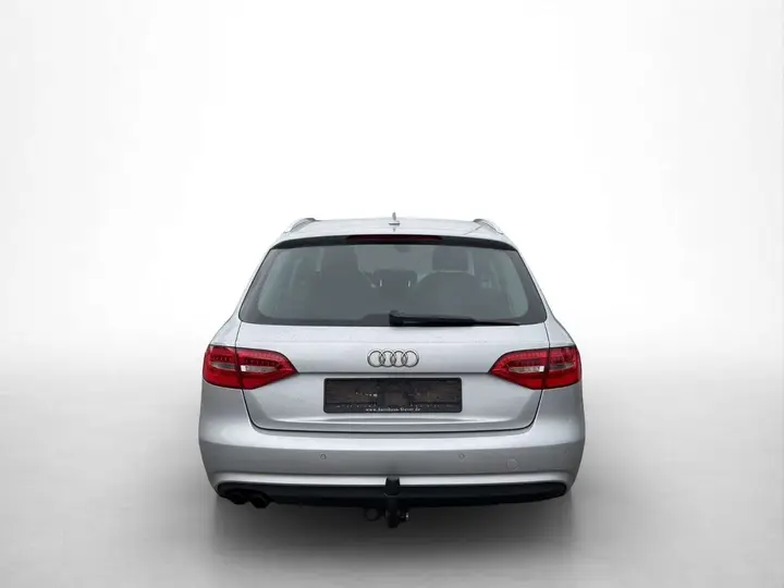 Audi A4 Avant 2013 photo 5