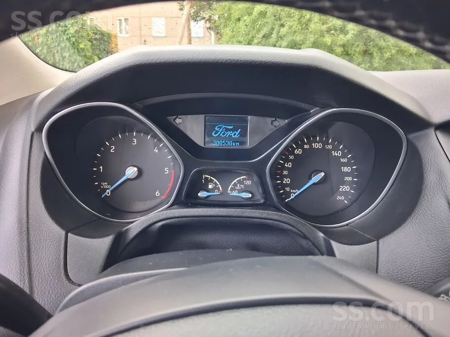 Ford Focus 2015 photo 5
