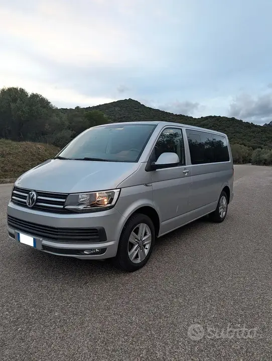 Volkswagen Caravelle 2018 photo 2