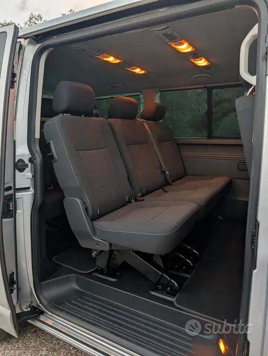 Volkswagen Caravelle 2018 photo 4