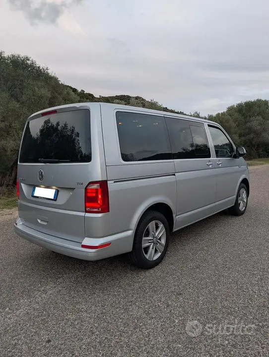 Volkswagen Caravelle