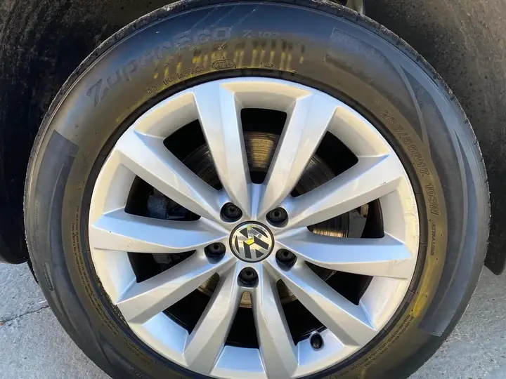 Volkswagen Tiguan 2015 photo 4
