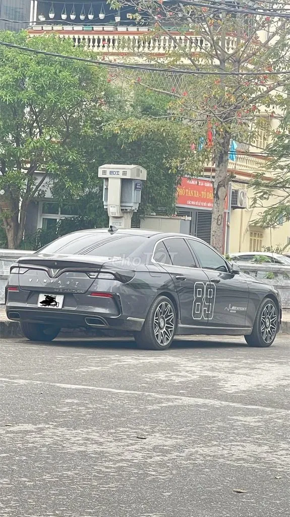 Vinfast Lux A 2019 photo 2