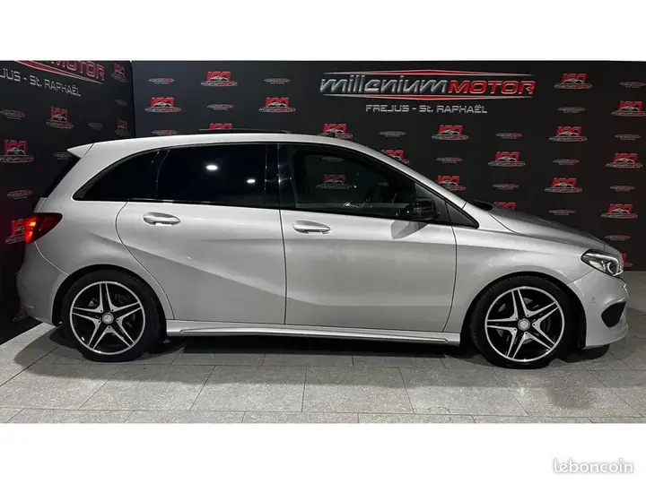 Mercedes-Benz B-Class 2015 photo 2