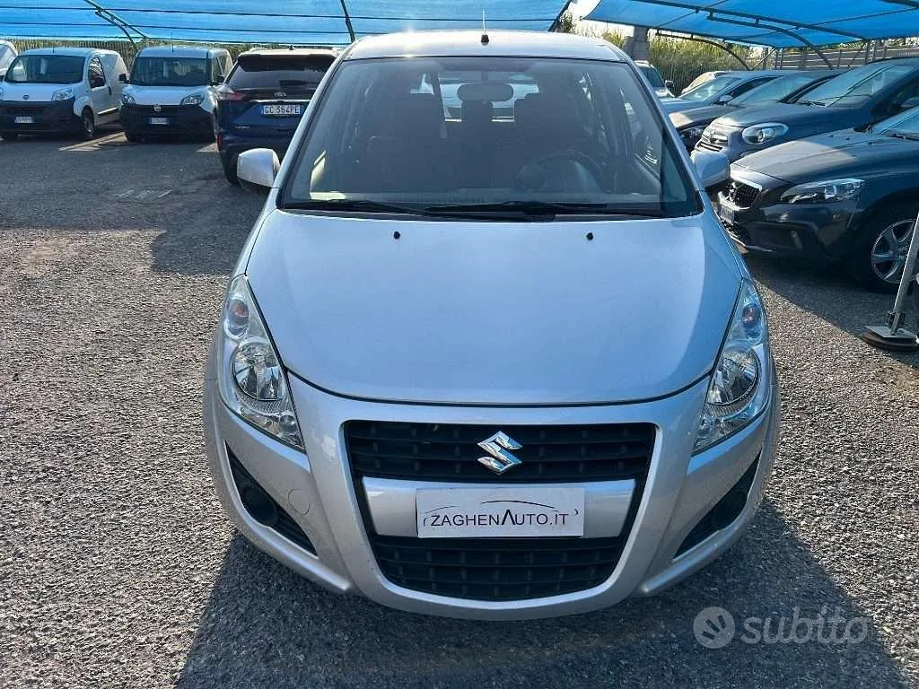 Suzuki Splash 2014 photo 2
