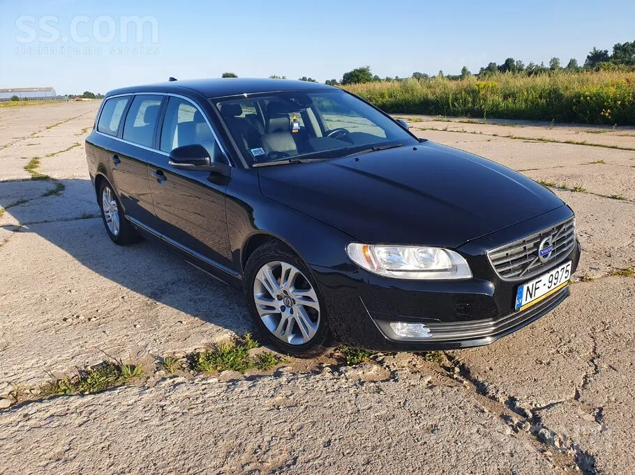 Volvo V70 2015 photo 2