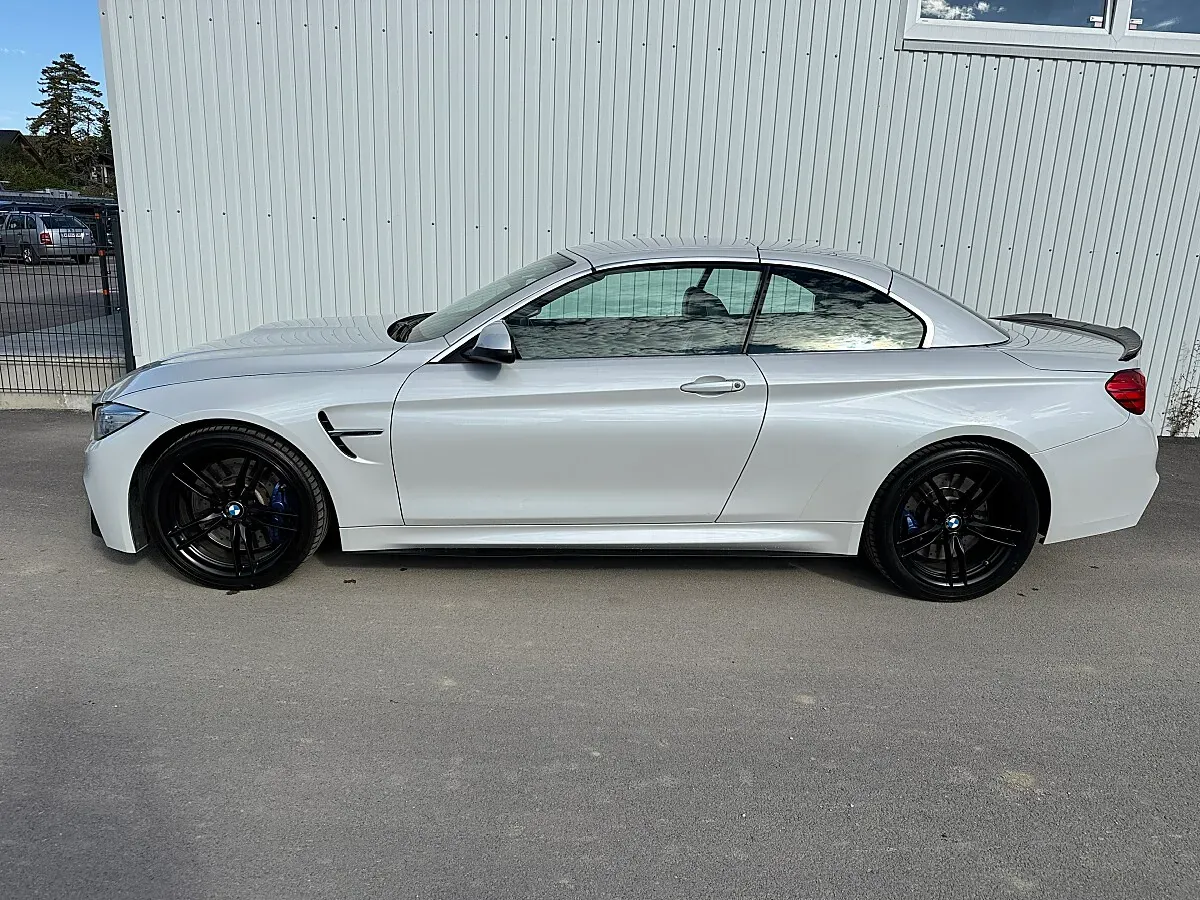 BMW M4 2015 photo 3