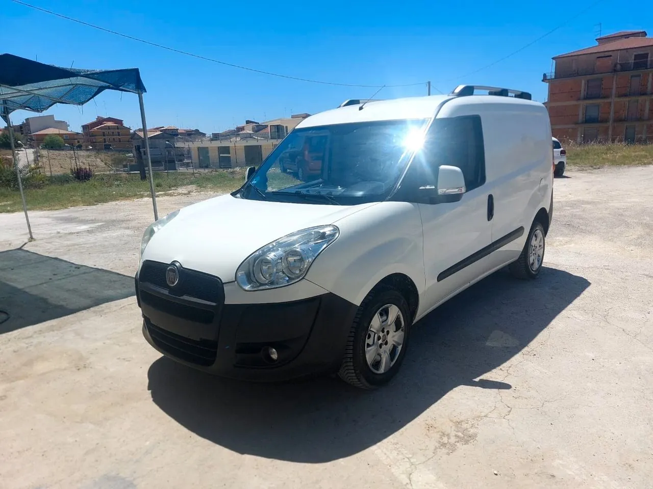 Fiat Doblo 2013 photo 2