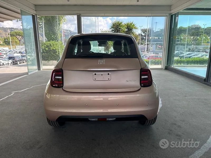 Fiat 500 Hybrid Icon 2026 photo 4