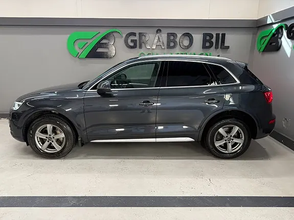 Audi Q5 2017 photo 2