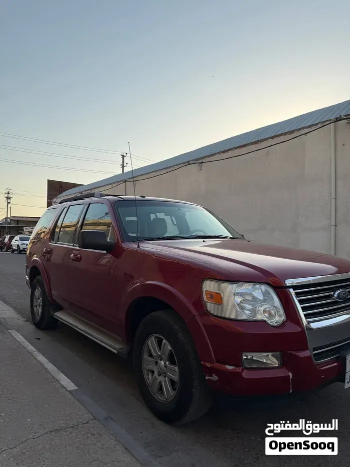 Ford Explorer 2010 photo 2
