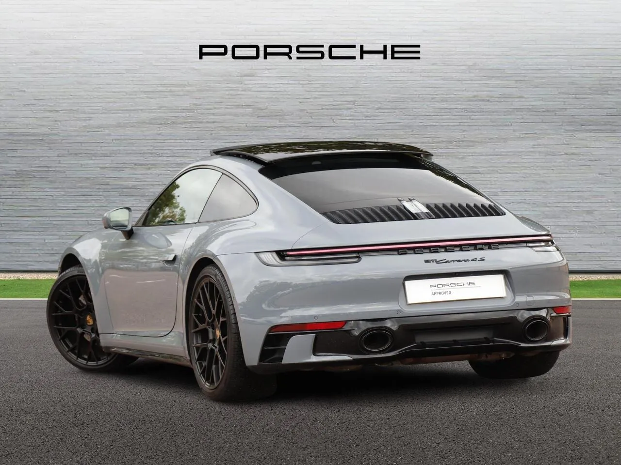 Porsche 911 2023 photo 5