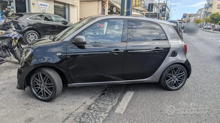 Smart Forfour 2018 photo 4